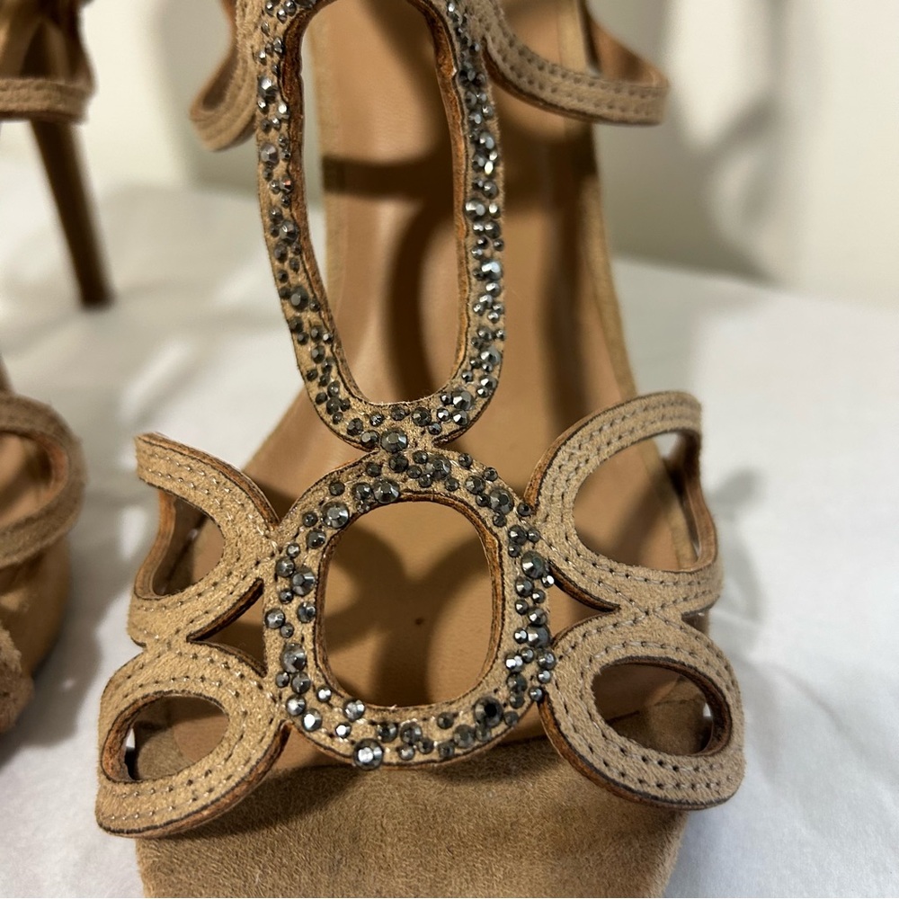 Zigi soho Elegant Tan Strappy Heels - Picture 2 of 5